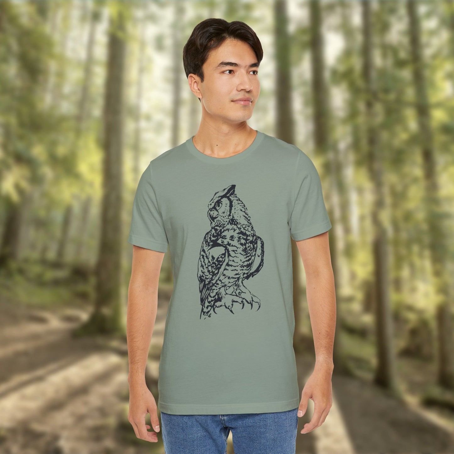 Personalizable Great Horned Owl illustration T-Shirt | Wildlife sketch tee