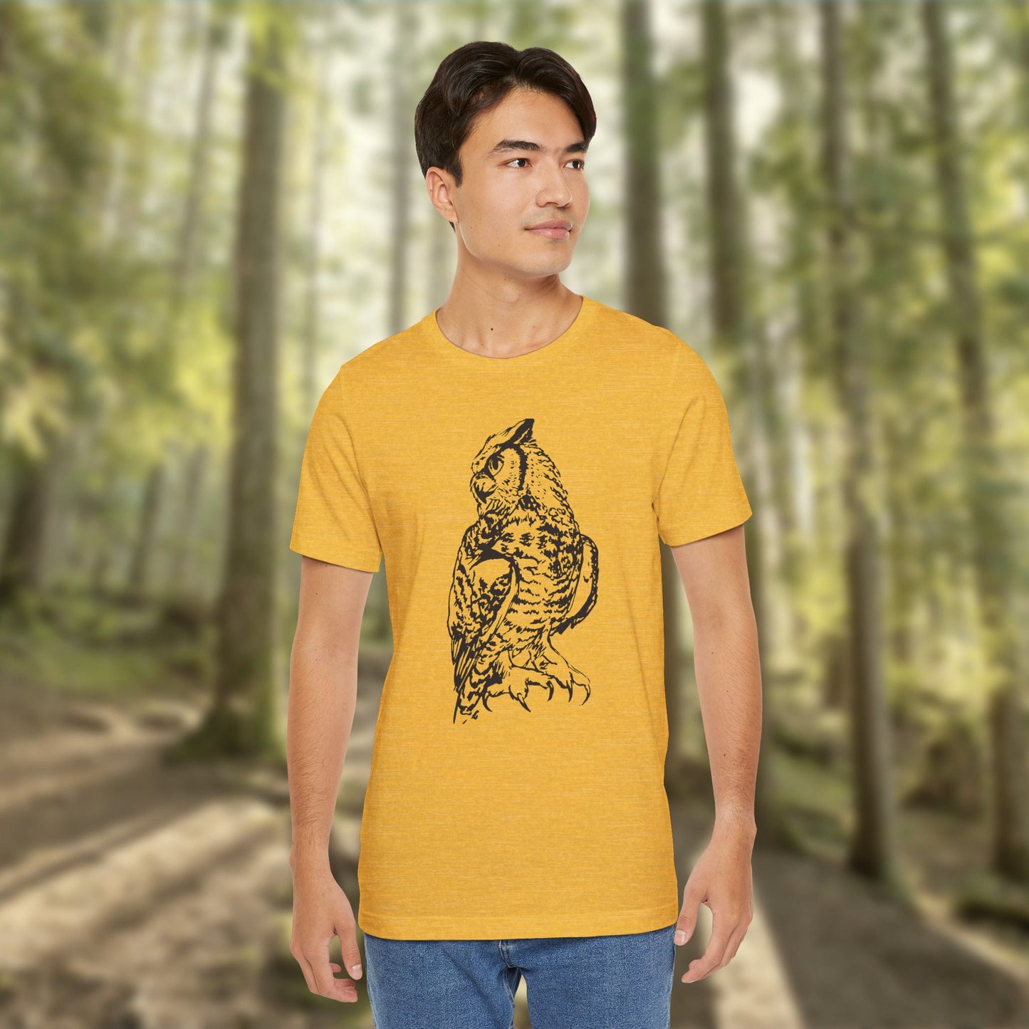 Personalizable Great Horned Owl illustration T-Shirt | Wildlife sketch tee