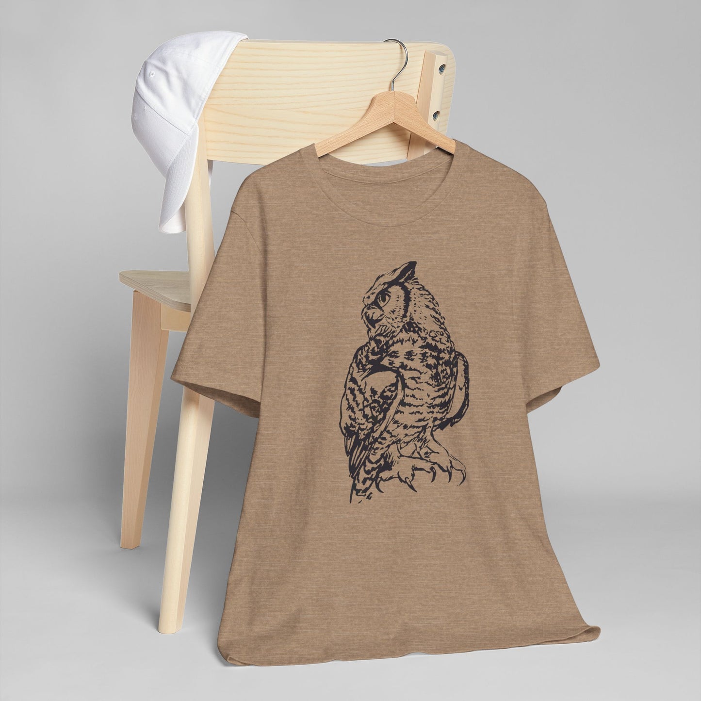 Personalizable Great Horned Owl illustration T-Shirt | Wildlife sketch tee