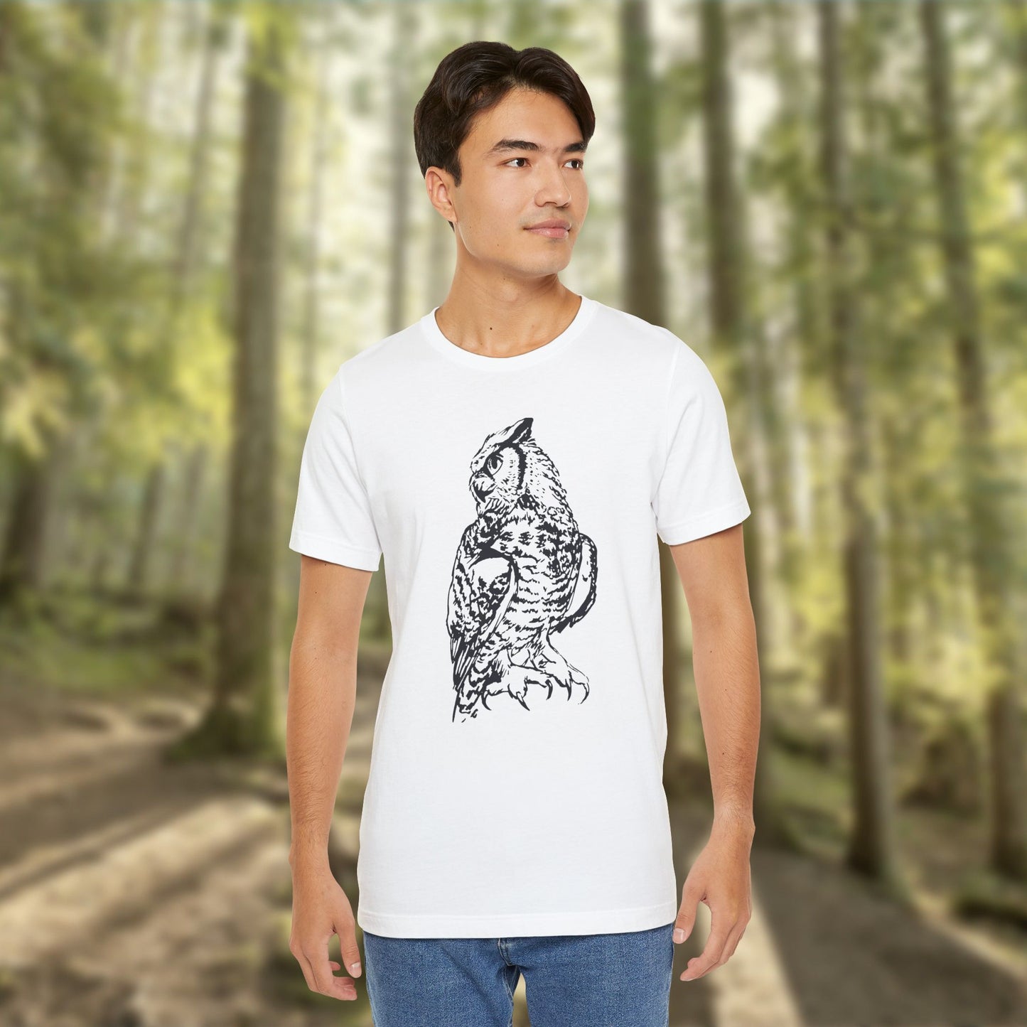 Personalizable Great Horned Owl illustration T-Shirt | Wildlife sketch tee