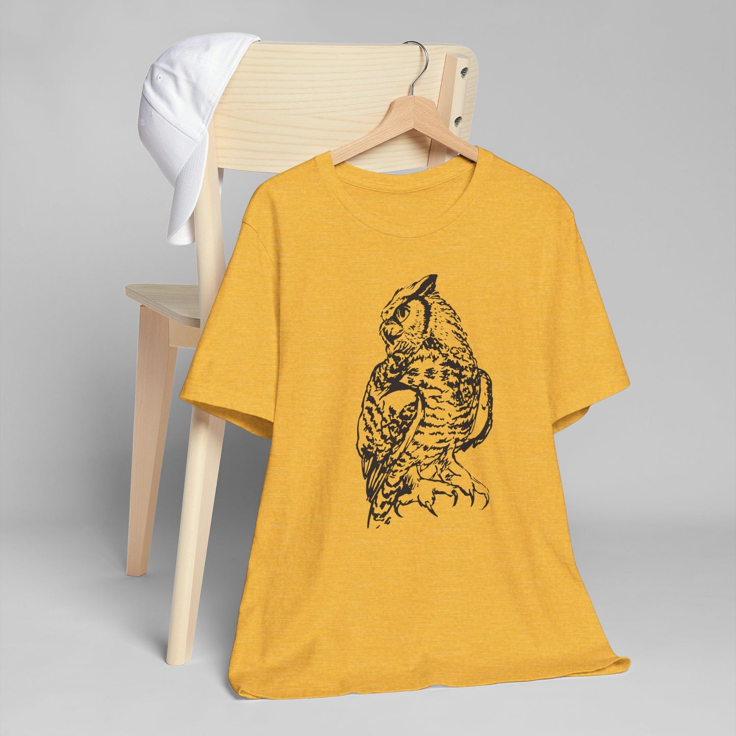 Personalizable Great Horned Owl illustration T-Shirt | Wildlife sketch tee
