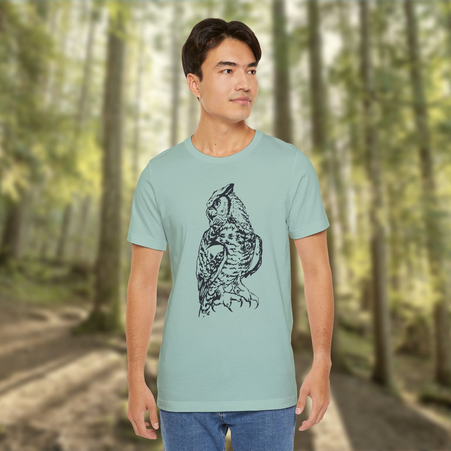 Personalizable Great Horned Owl illustration T-Shirt | Wildlife sketch tee