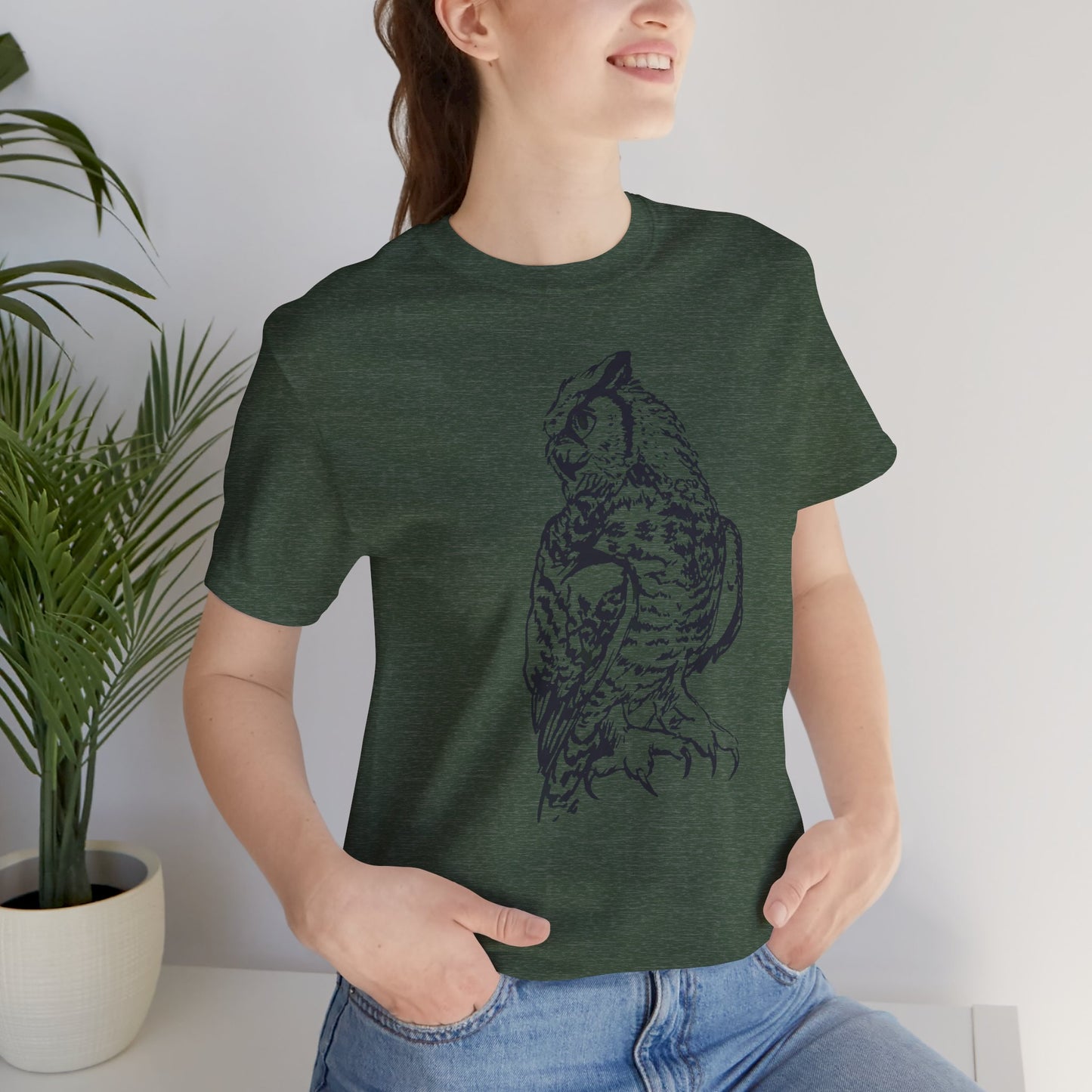 Personalizable Great Horned Owl illustration T-Shirt | Wildlife sketch tee