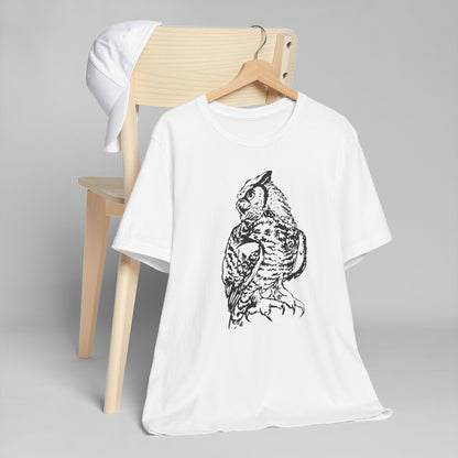 Personalizable Great Horned Owl illustration T-Shirt | Wildlife sketch tee
