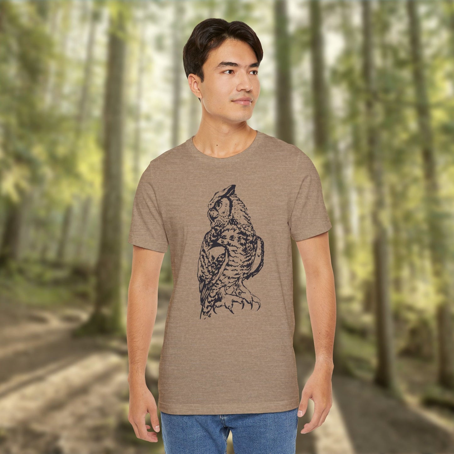 Personalizable Great Horned Owl illustration T-Shirt | Wildlife sketch tee